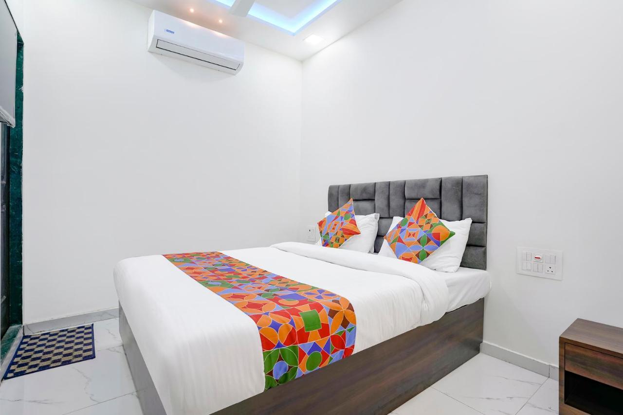 Отель Fabexpress Bhau Residency - Nr Mumbai International Airport Экстерьер фото