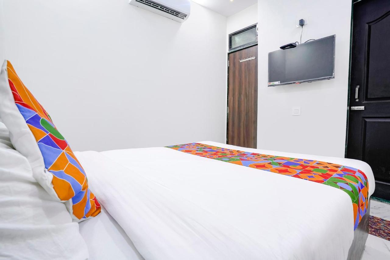 Отель Fabexpress Bhau Residency - Nr Mumbai International Airport Экстерьер фото